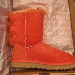 Ugg bailey bow II